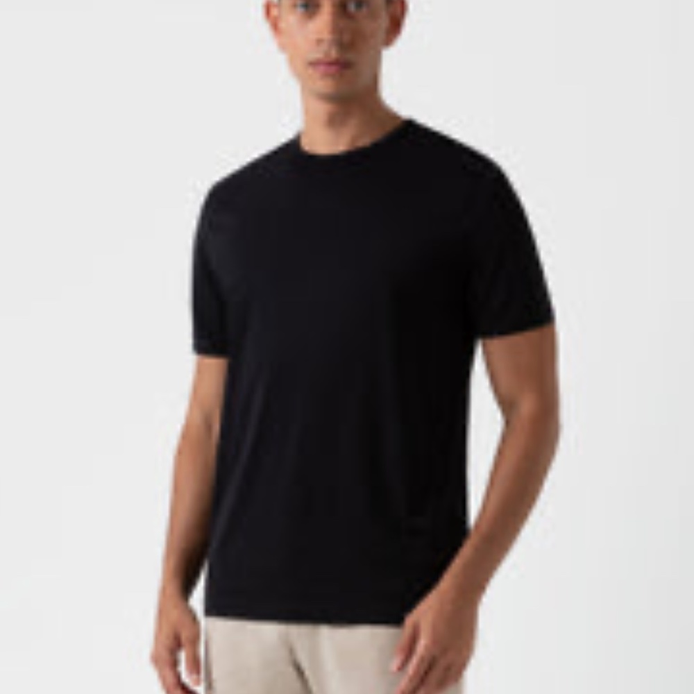 Sunspel Classic T‑shirt $90.00 - Large